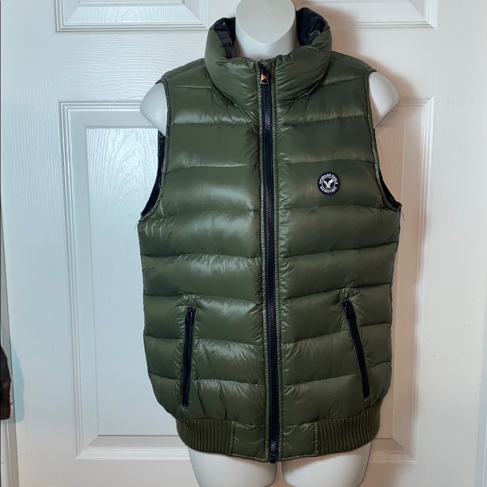 American Eagle Outfitters Olive Green Puffer Duck Down Filled Size Medium